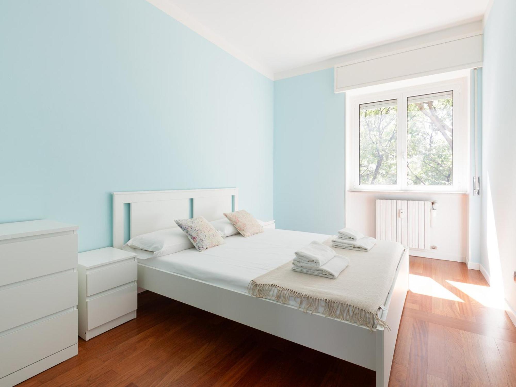 Lambrate Fs Spacious With Balcony * Milão