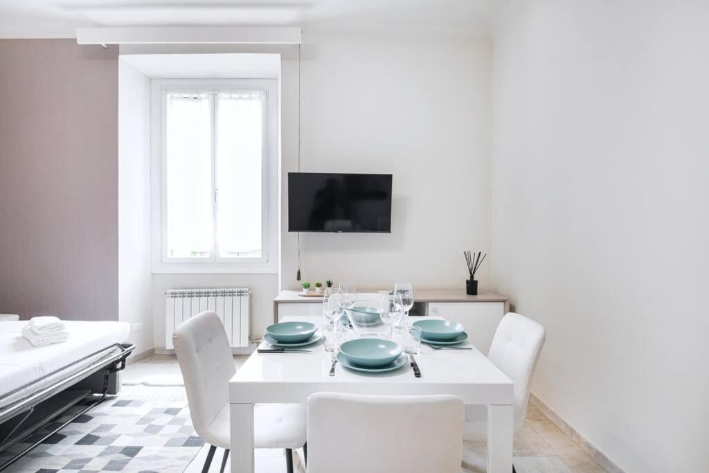 Easylife - Comfy Flat A Few Steps From Navigli * Milano