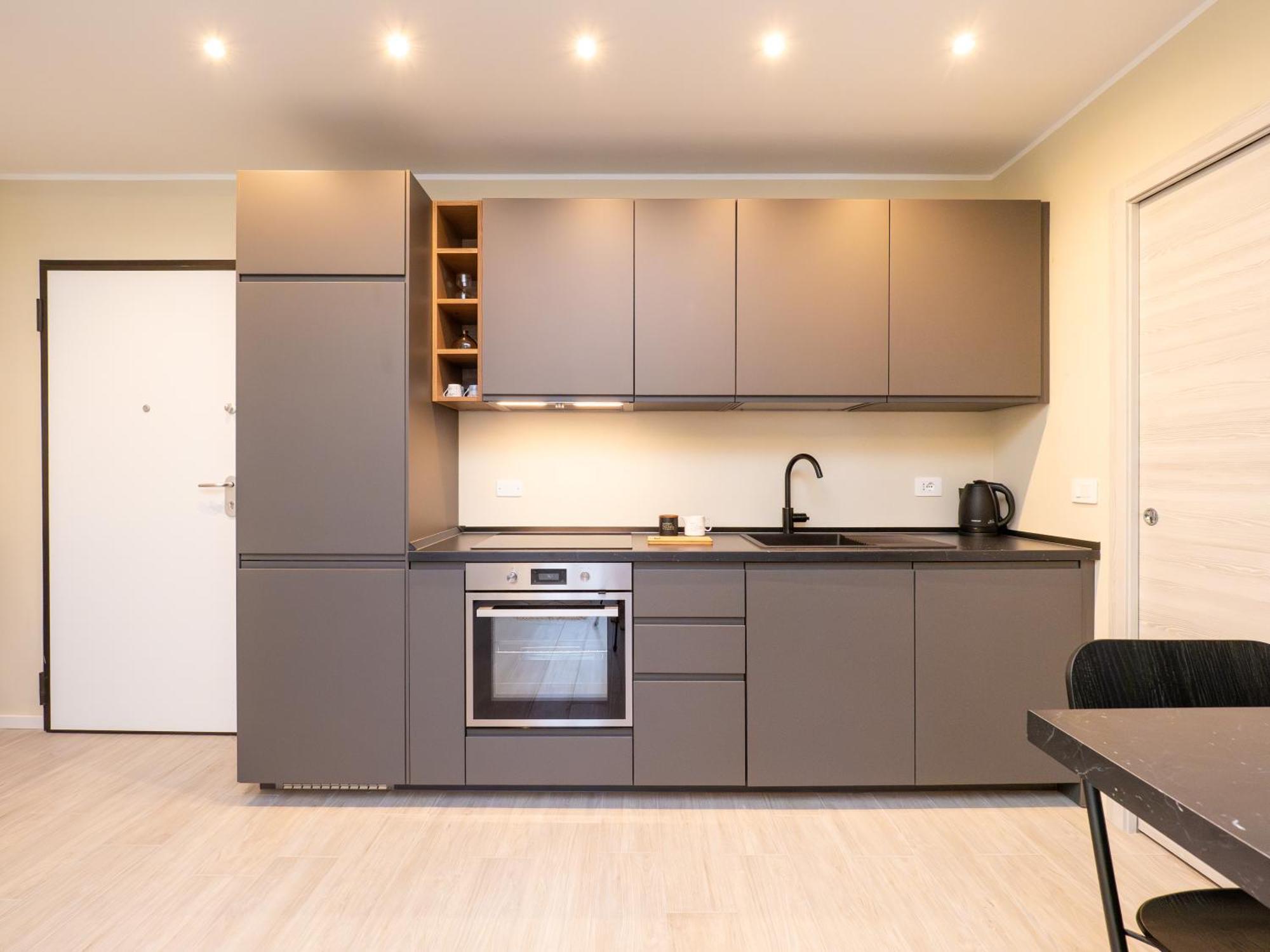 Apartamento Modern 2br With Private Balcony, Steps To Metro *