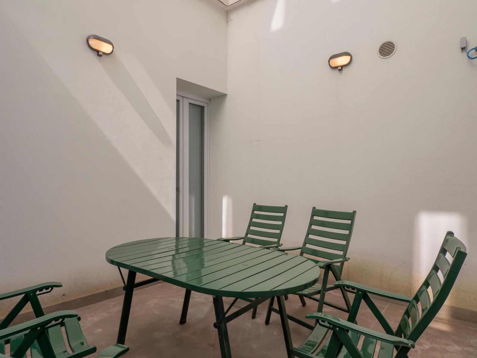 Xenia - Elegant Three-room In Moscova Area *
