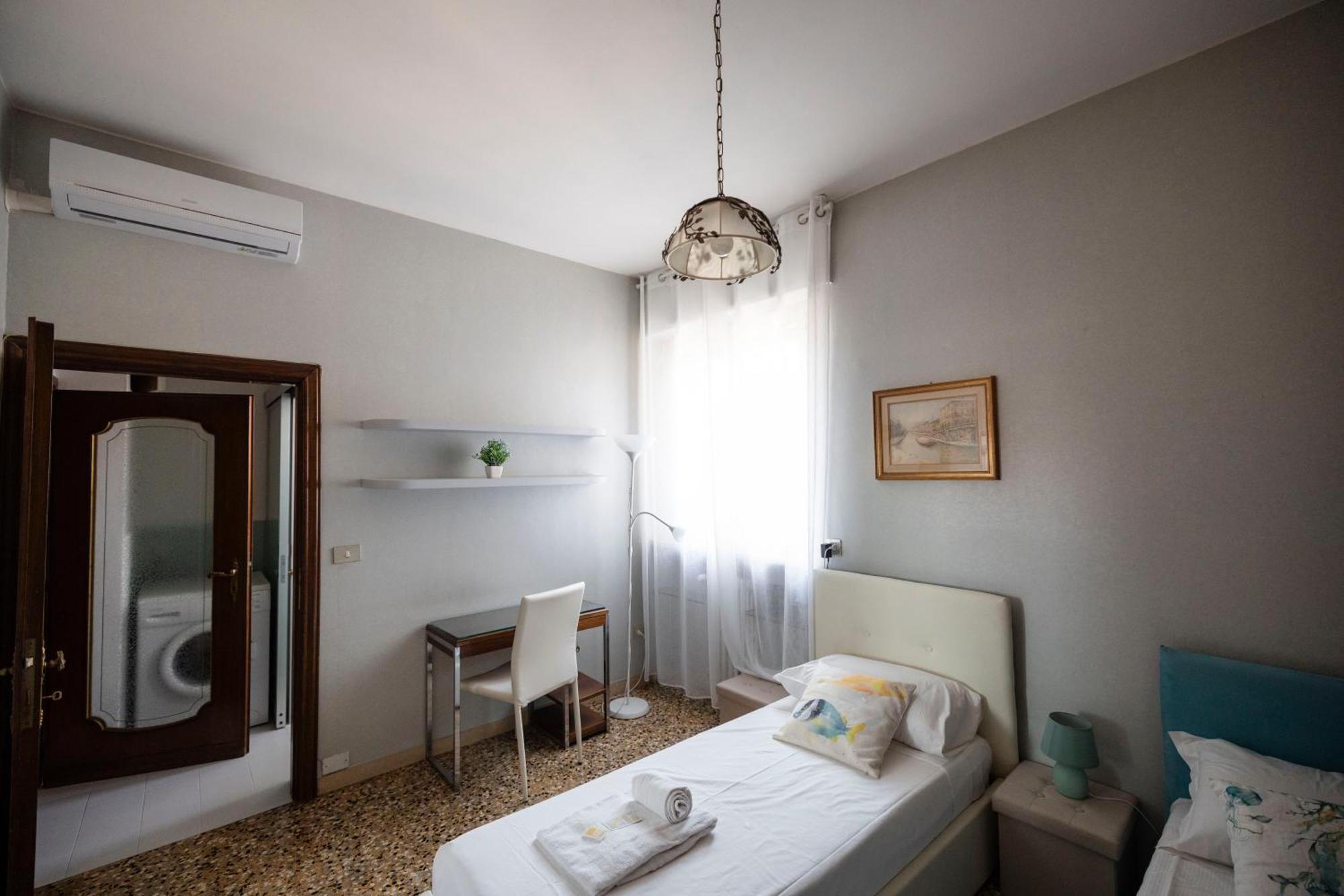 Apartment Splendido In Zona Citta Studi *