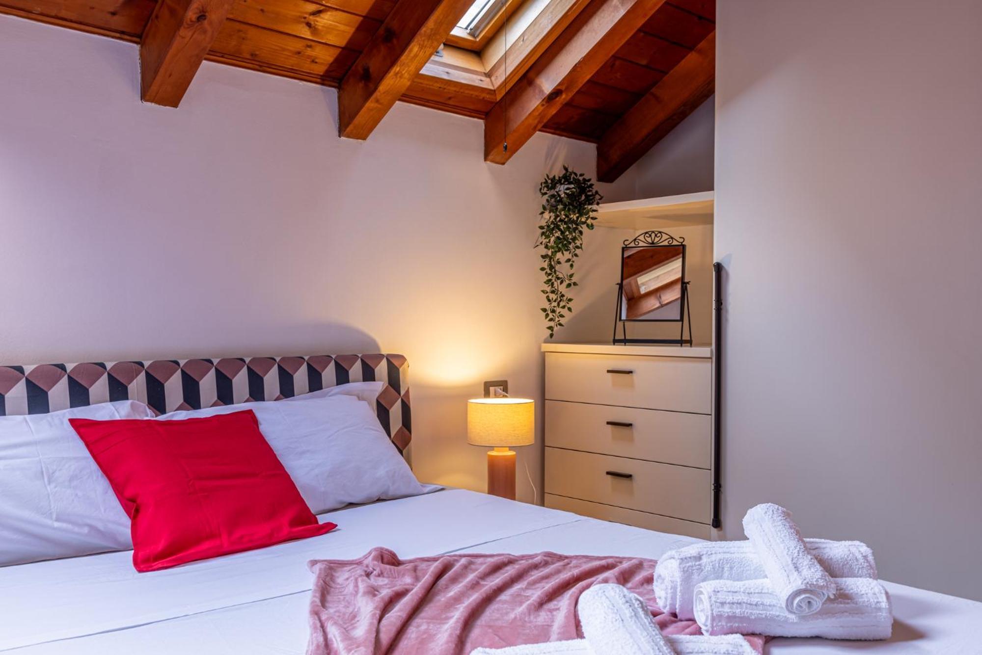 Romantic Navigli - 15min Duomo - Free Parking