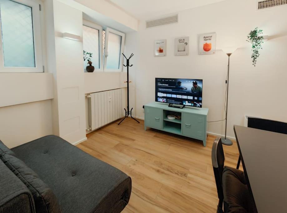 Appartamento Carlo - 15 Min From Duomo Milano