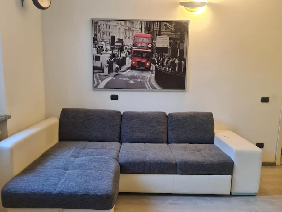 Apartment Porta Romana Experience - Authentic Milanese Flat *