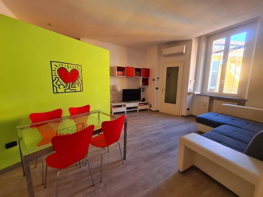 Porta Romana Experience - Authentic Milanese Flat Apartment *