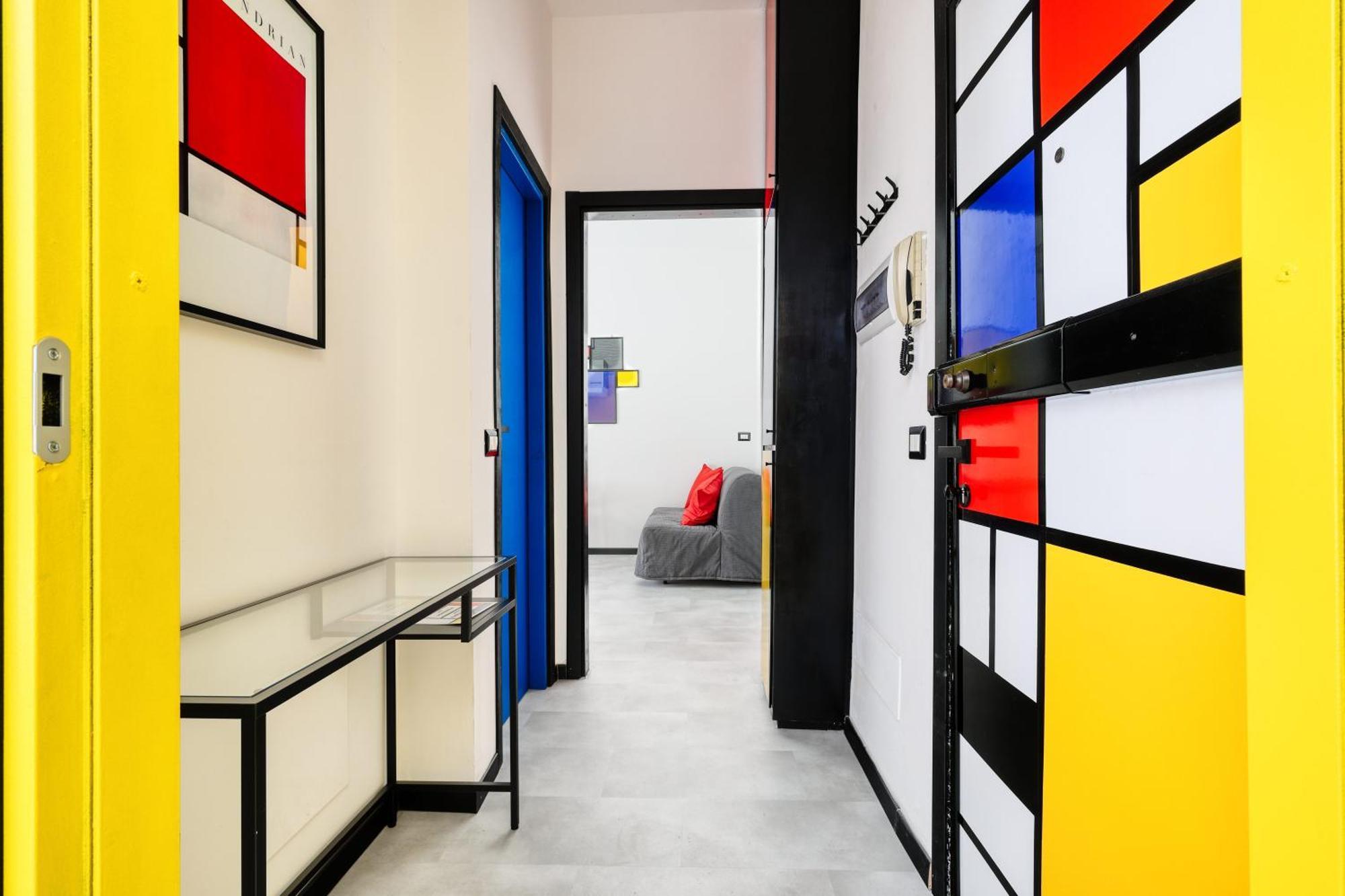 Casa Mondrian
