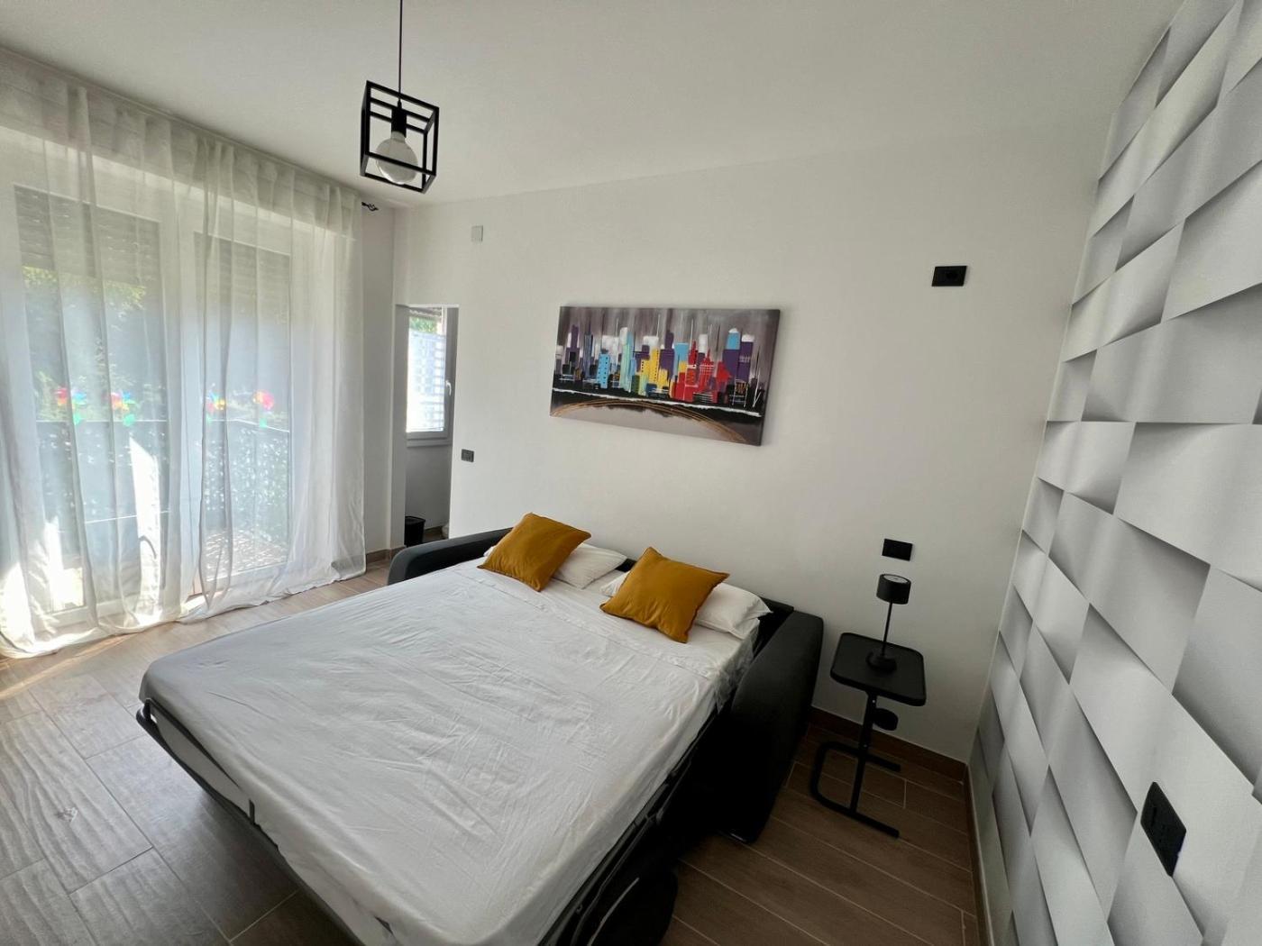 Apartment Moderno Ed Elegante Loft Con Balcone
