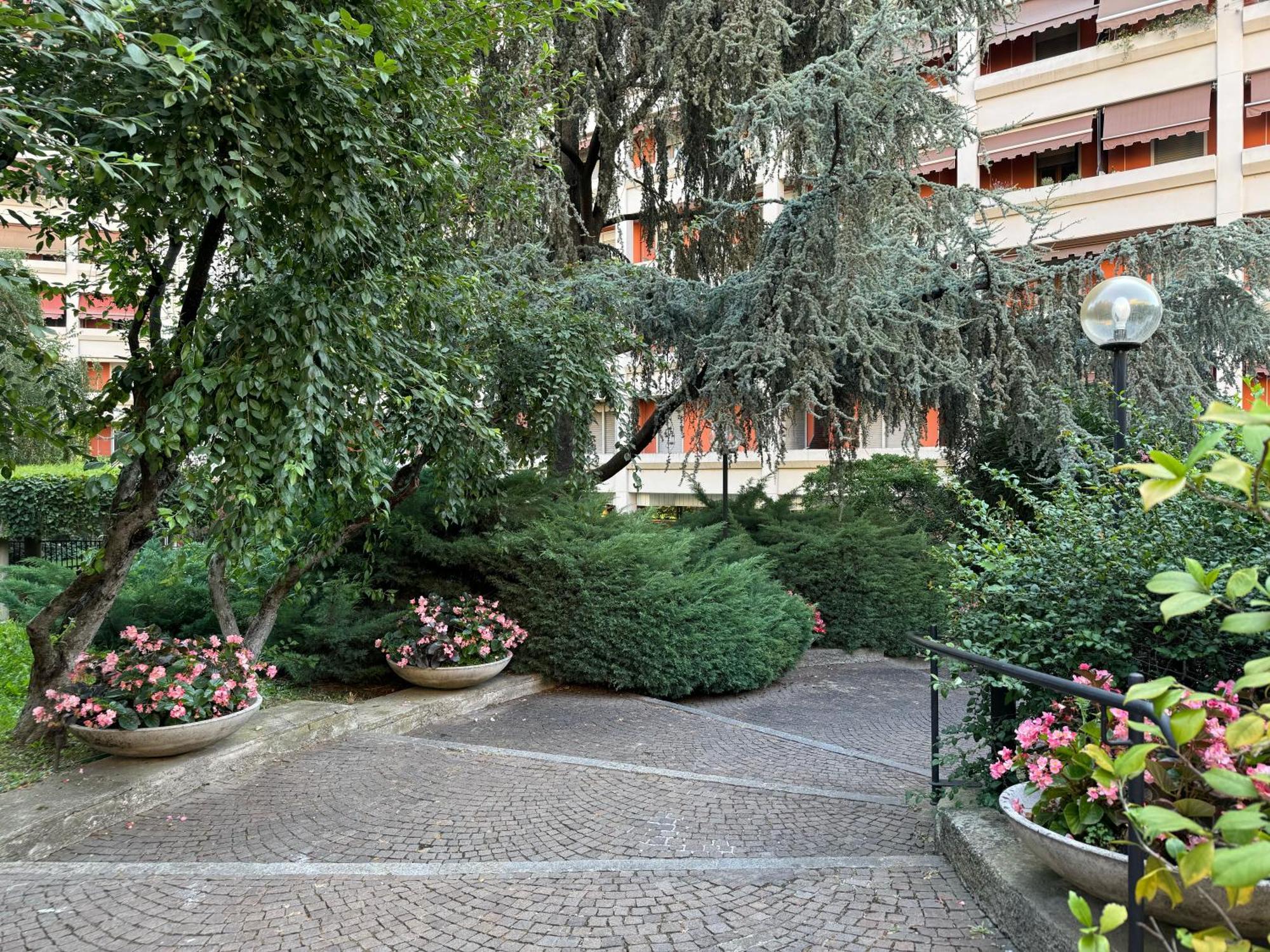Apartment And Relax In *