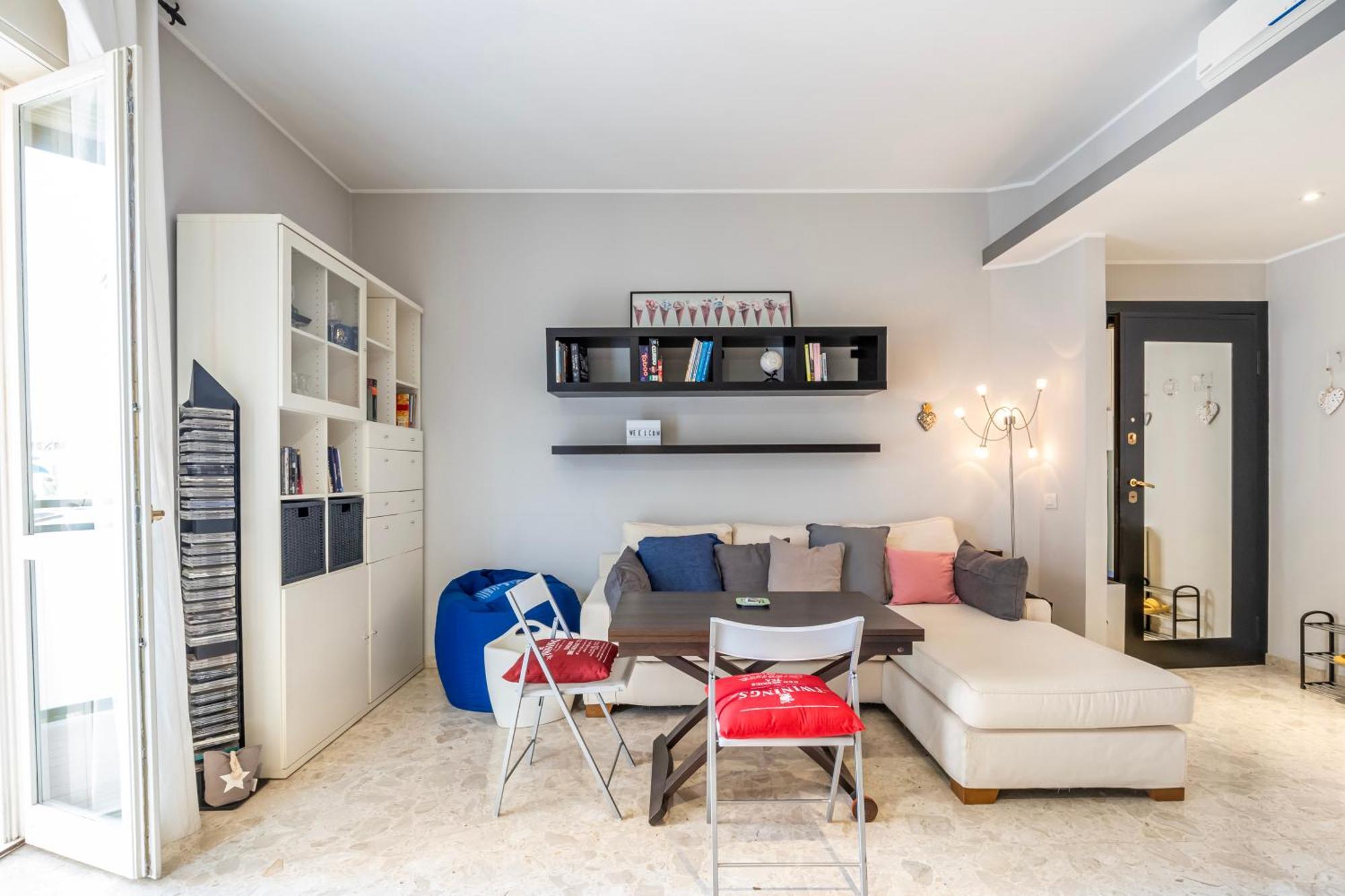 Forlanini M4 Modern With Balconies * Milano