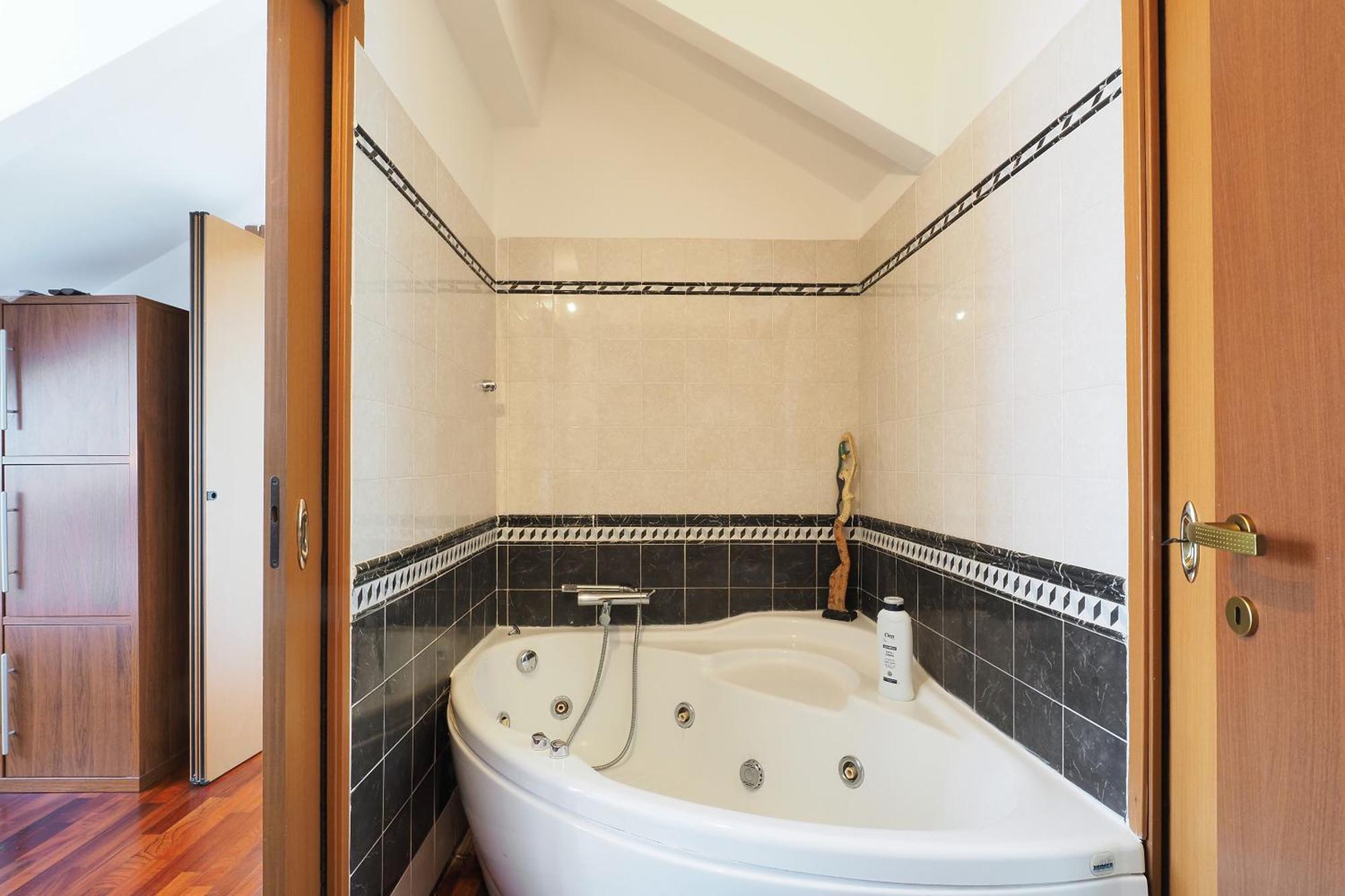Primopiano - Savona C Apartamento *