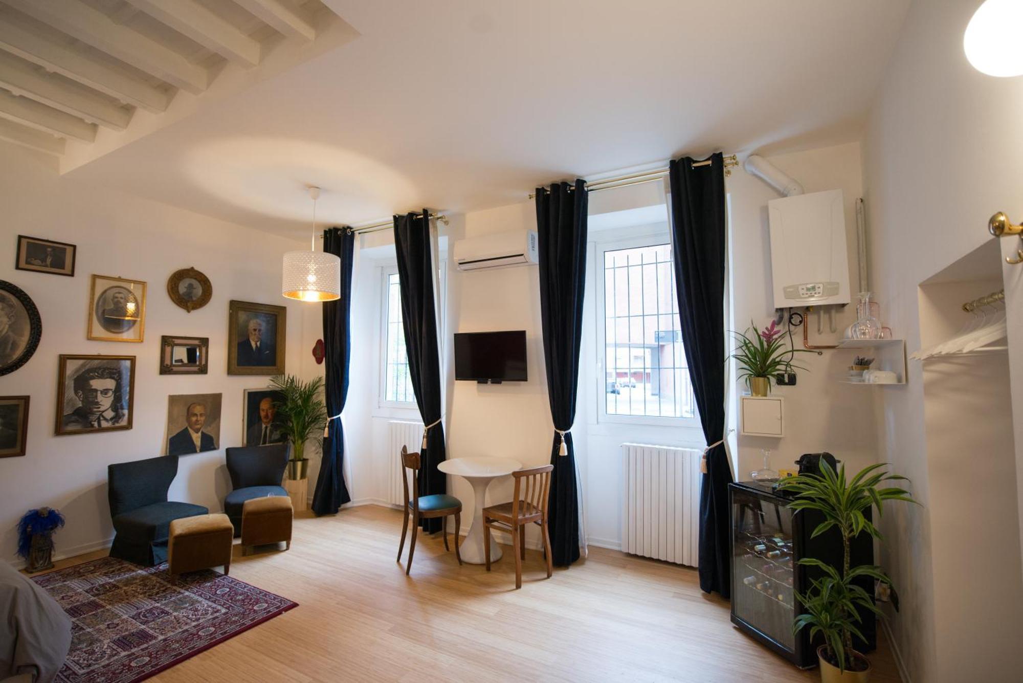 Small Studio 5 Min To The Metro Apartment Milan