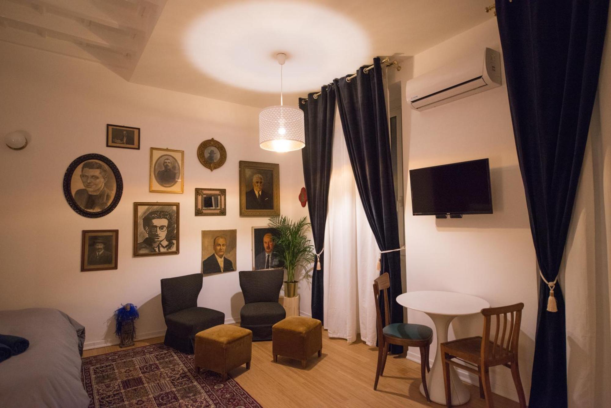 Apartment Small Studio 5 Min To The Metro Milan