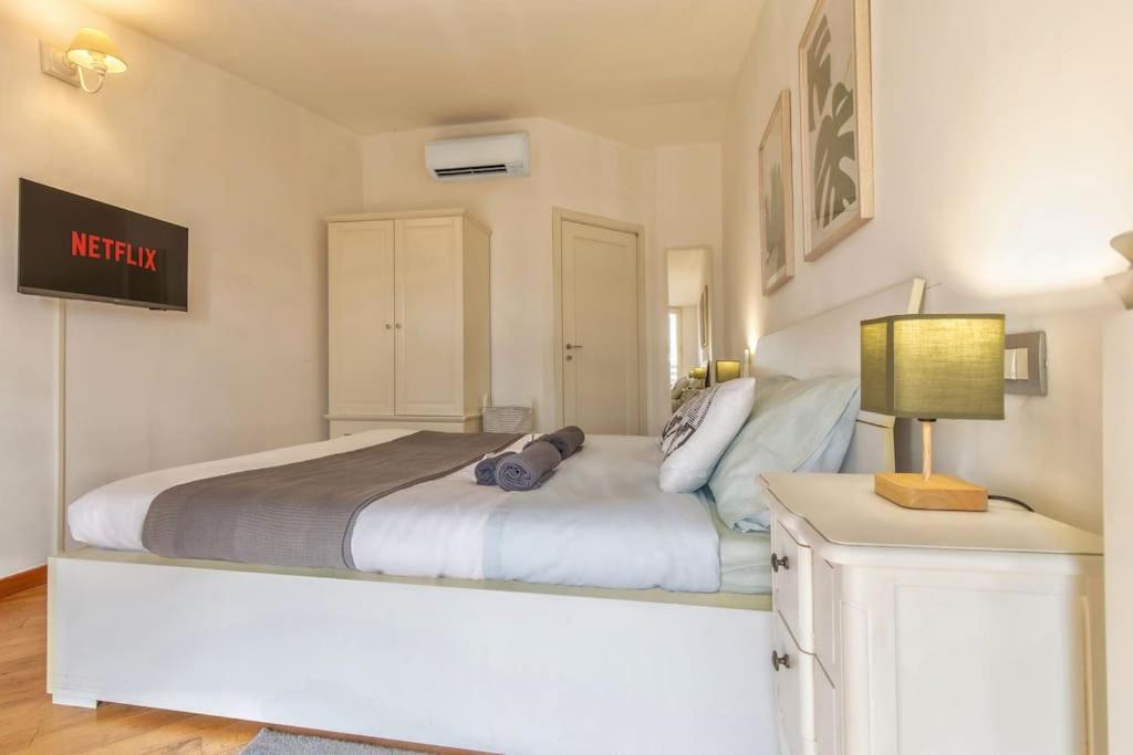 Unique & Strategic Flat, 50m From M4 Station * Milan