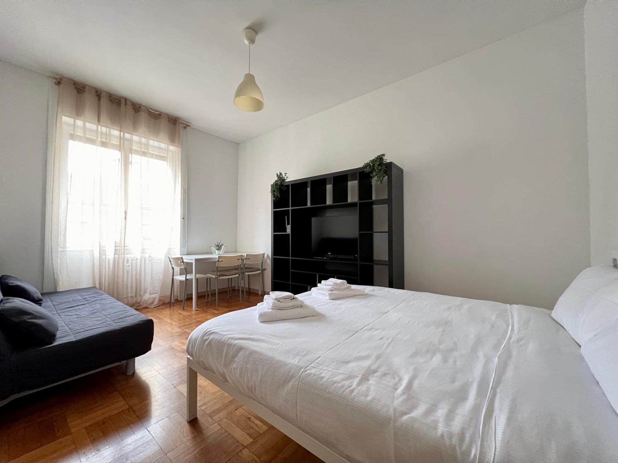 Big Urban Nest Apartment Milan