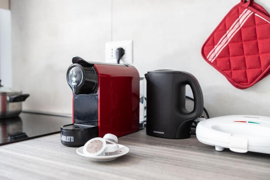 300 M From Metro M3-netflix-wi-fi Apartamento *