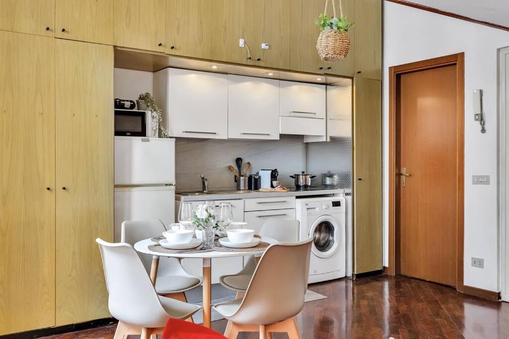 15min From The Duomo-500 M From The Metro Apartment Milan