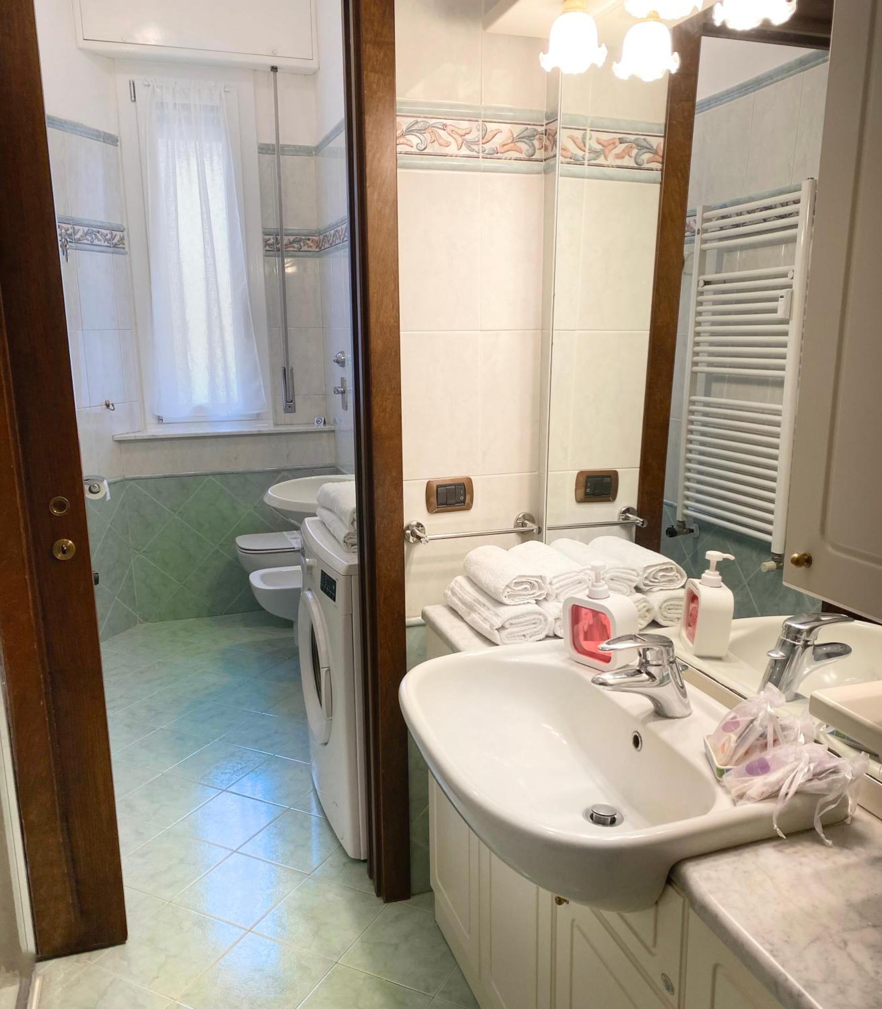 Grand Apartment *