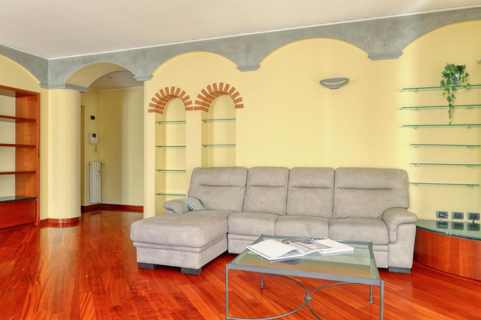 Joivy Delightful 2br Flat Near Navigli Apartment *