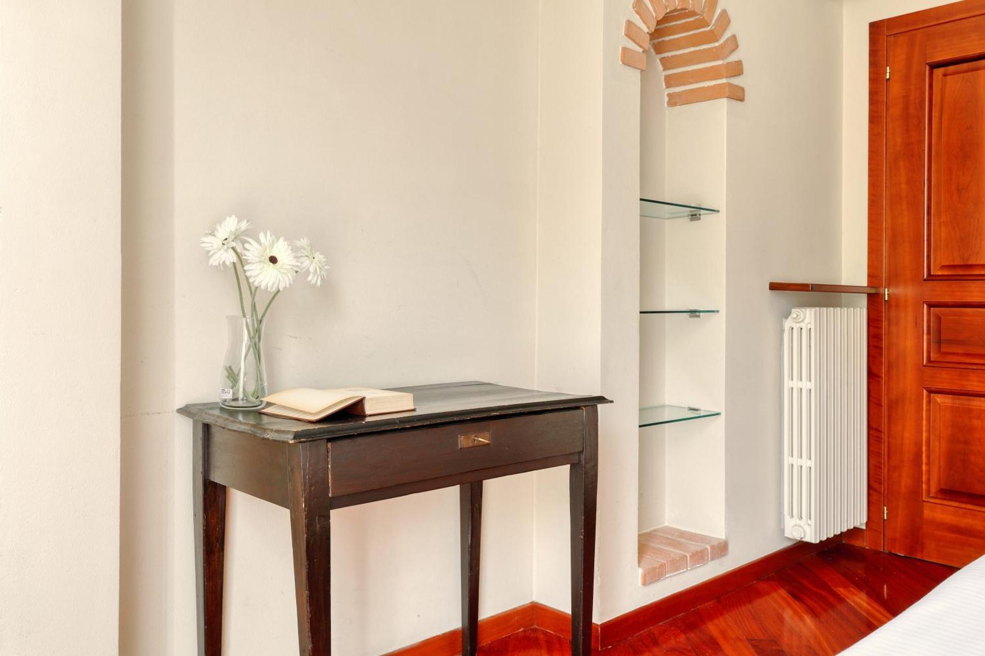 Apartment Joivy Delightful 2br Flat Near Navigli *