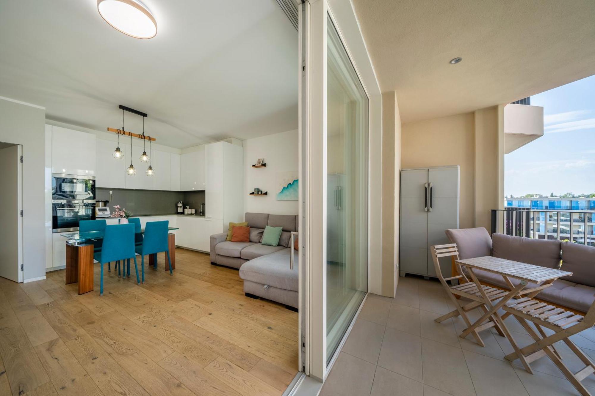 Apartment Super Alma With Private Garage Autentica