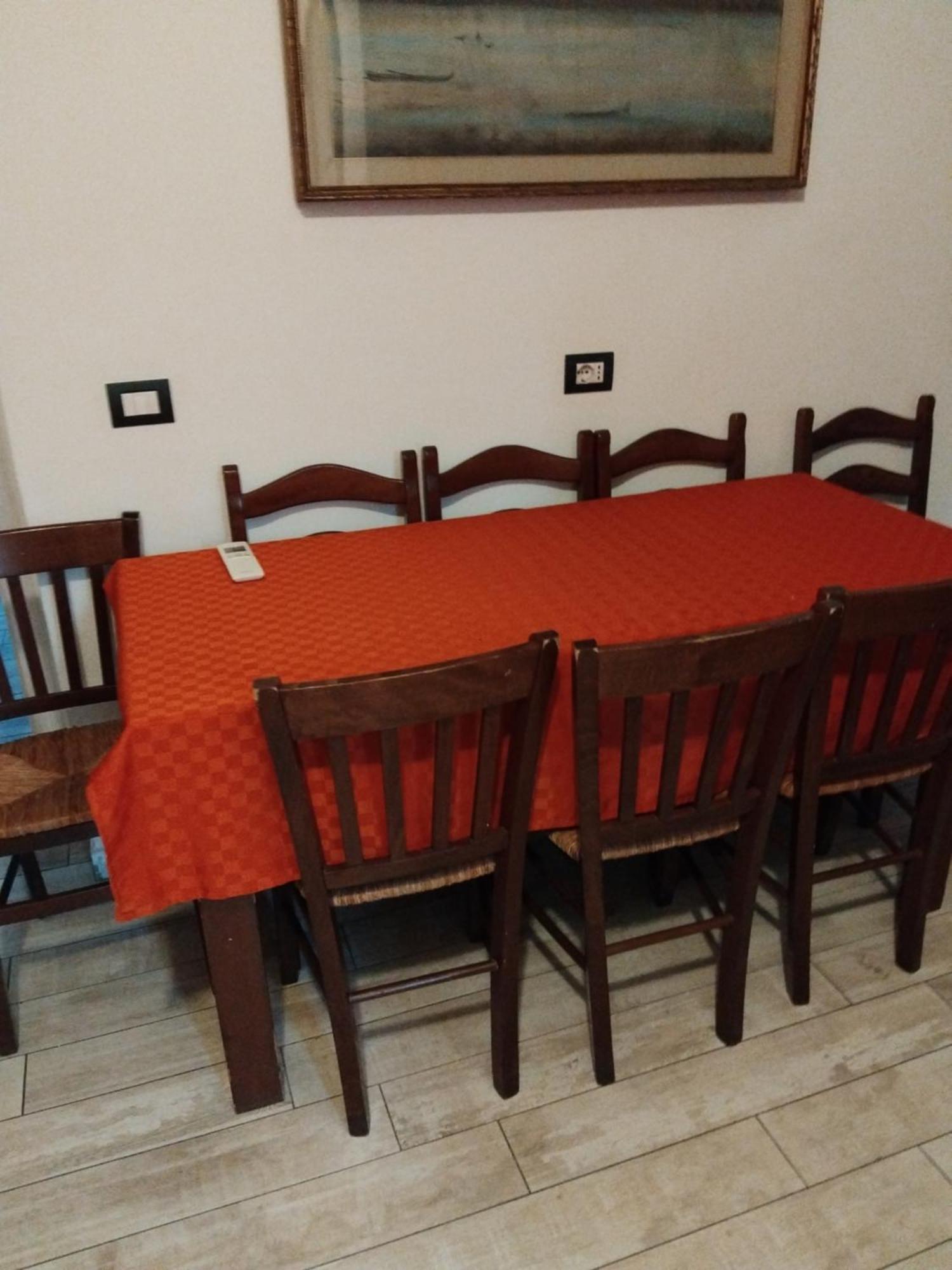3 Station Free Parking Apartment