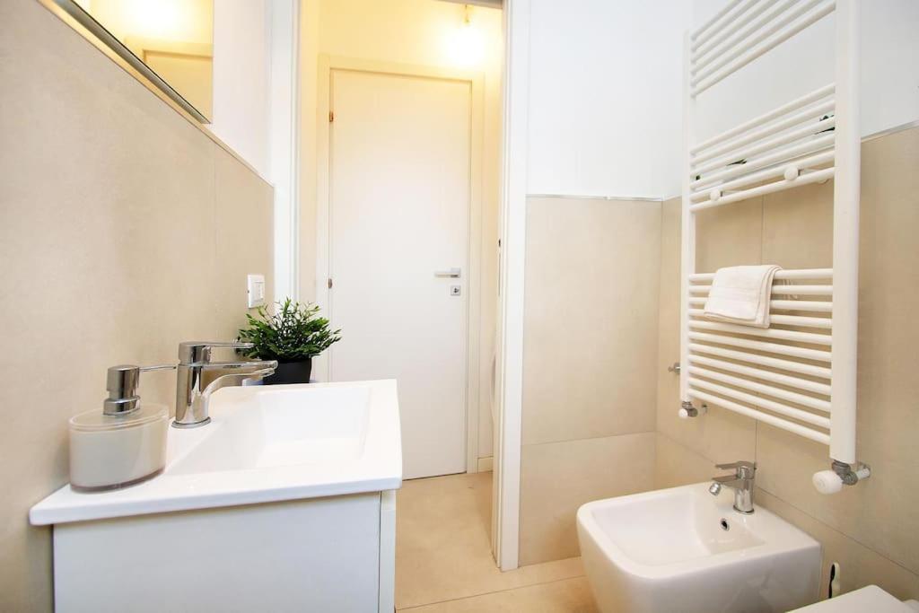 Wi-ro-brizi -7 Porto Di Mare Apartamento