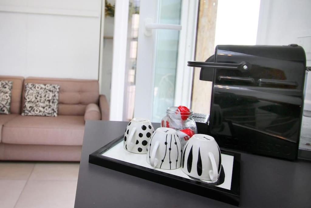 Wi-ro-brizi -7 Porto Di Mare Apartamento Milão