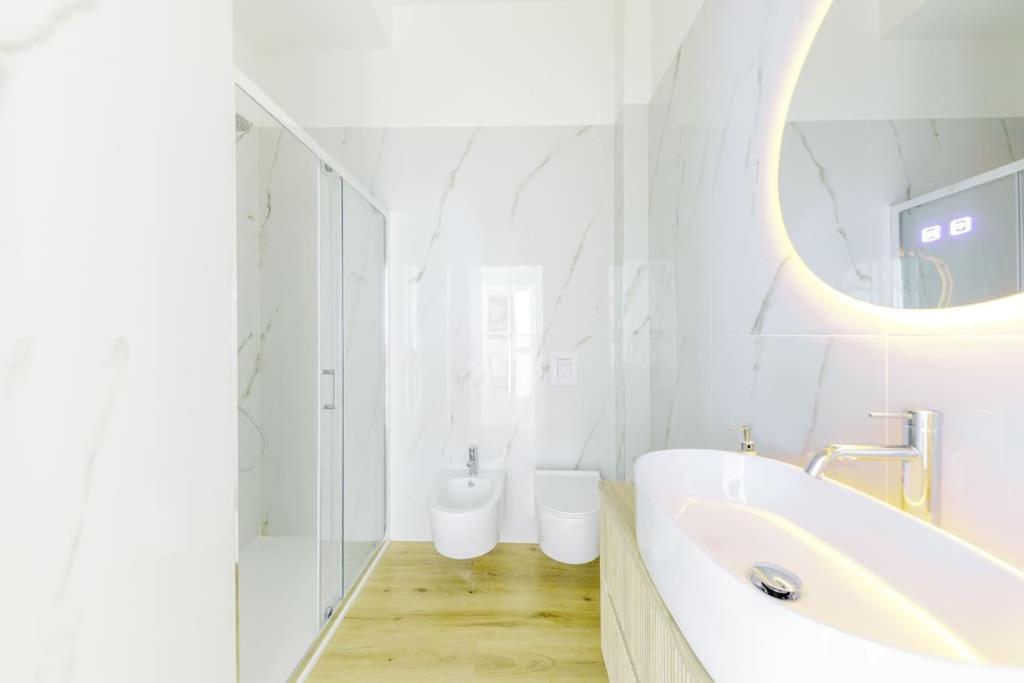 Duomo Deluxe - Bilocale Moderno - Metro - Wi-f Appartamento Milano