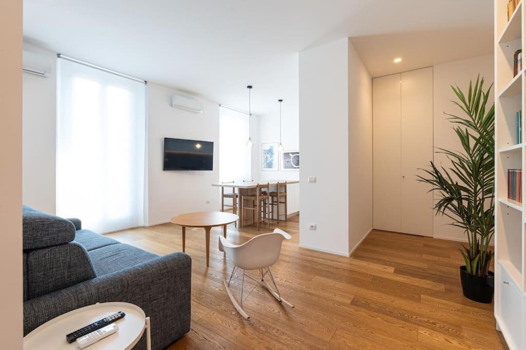 Splendid One Bedroom De Angeli 2nd Fl - Mirable Pm Apartment Milan