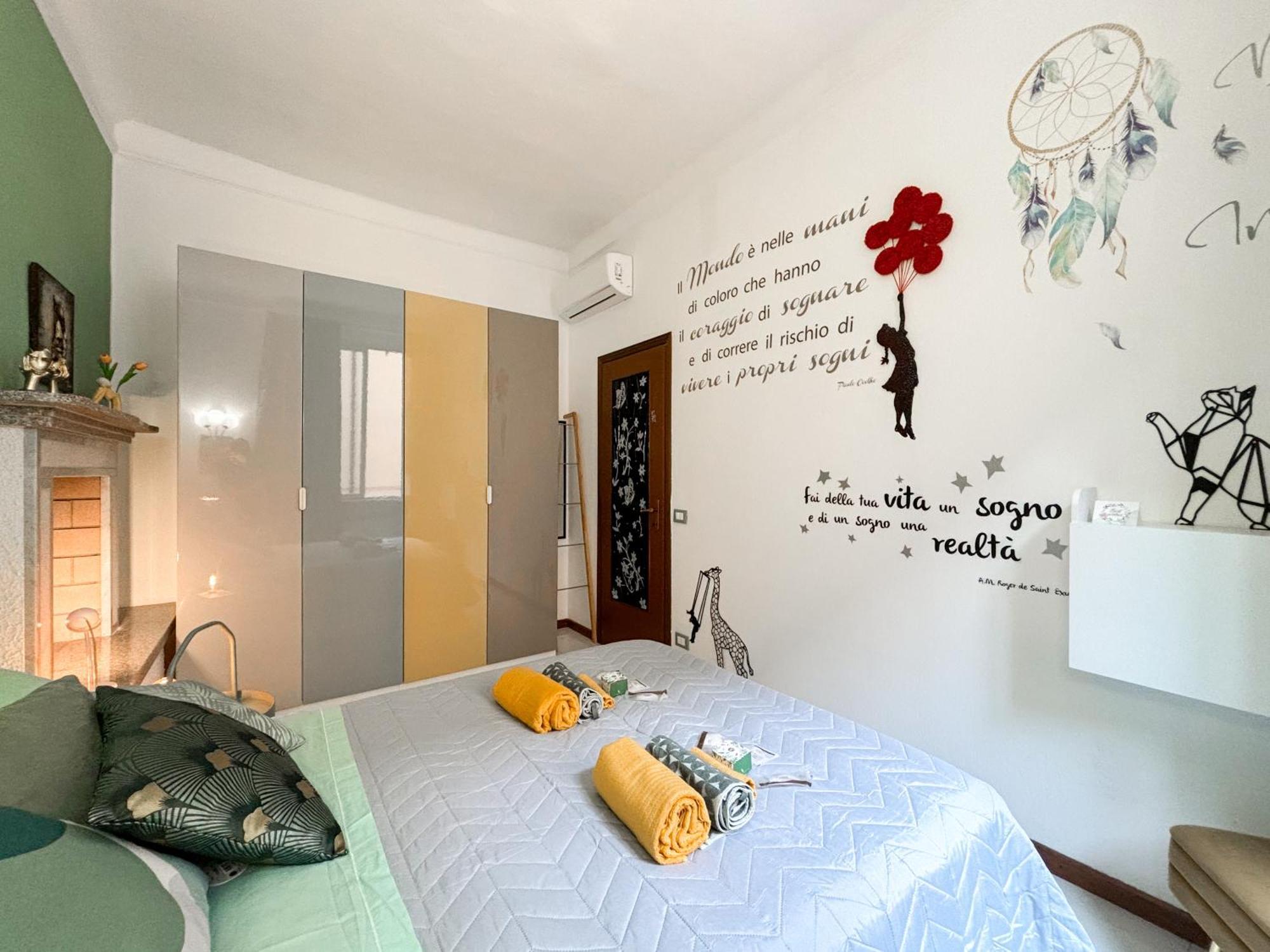 Elegant Three-room In Porta Romana Apartamento *