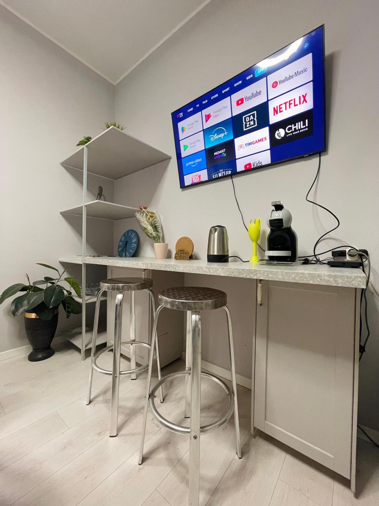 Apartment 22cap