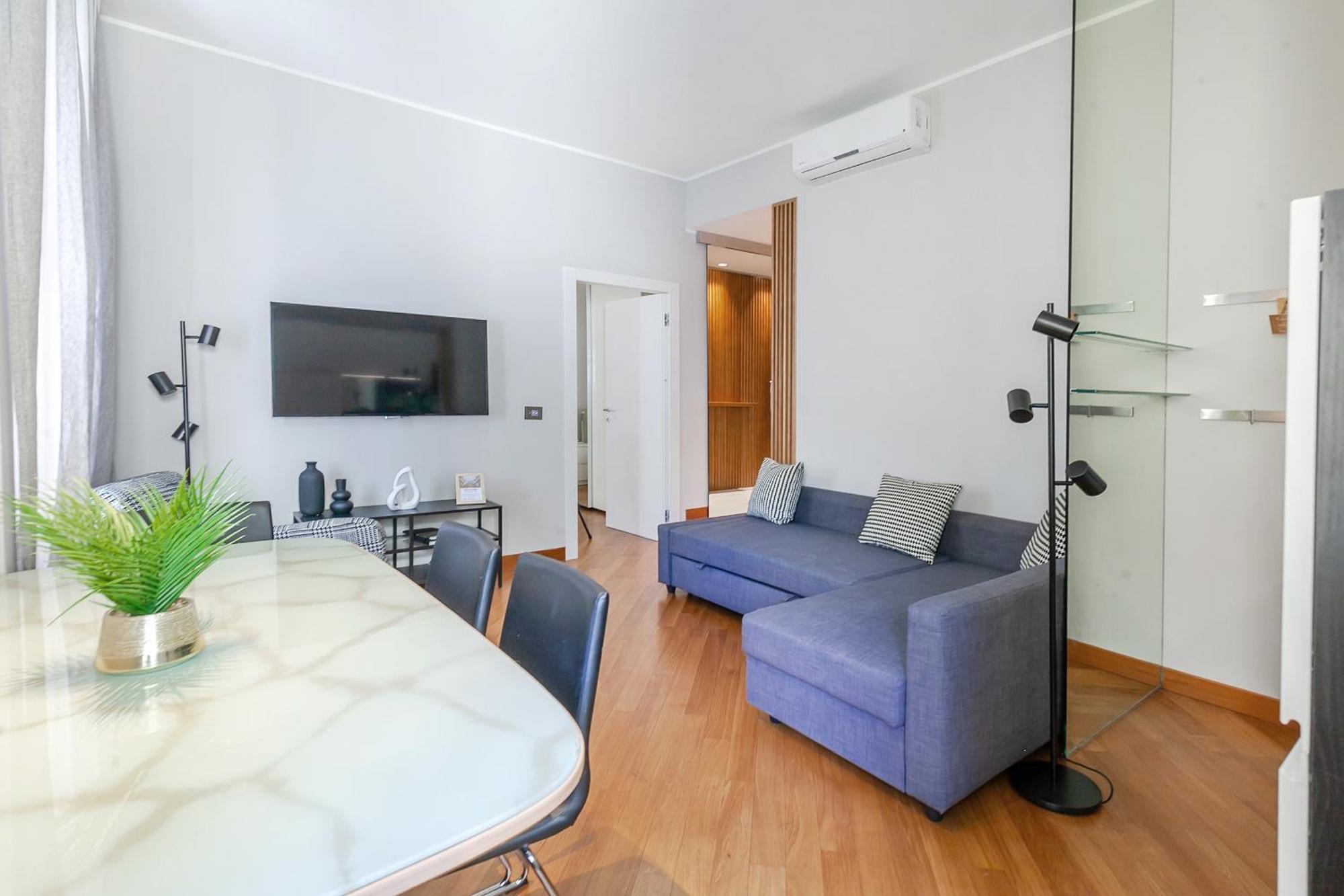 San Babila Executive - Discover The Historic Centre Of