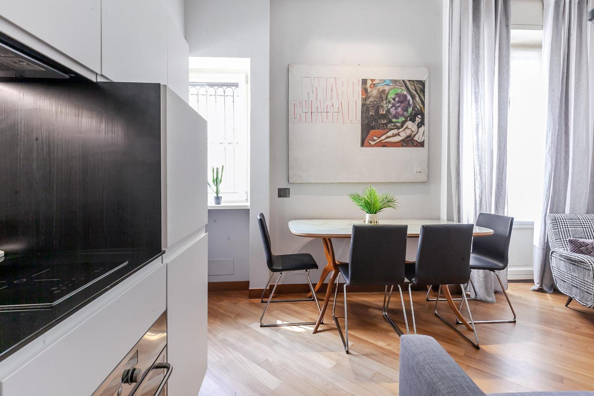 Apartamento San Babila Executive - Discover The Historic Centre Of *
