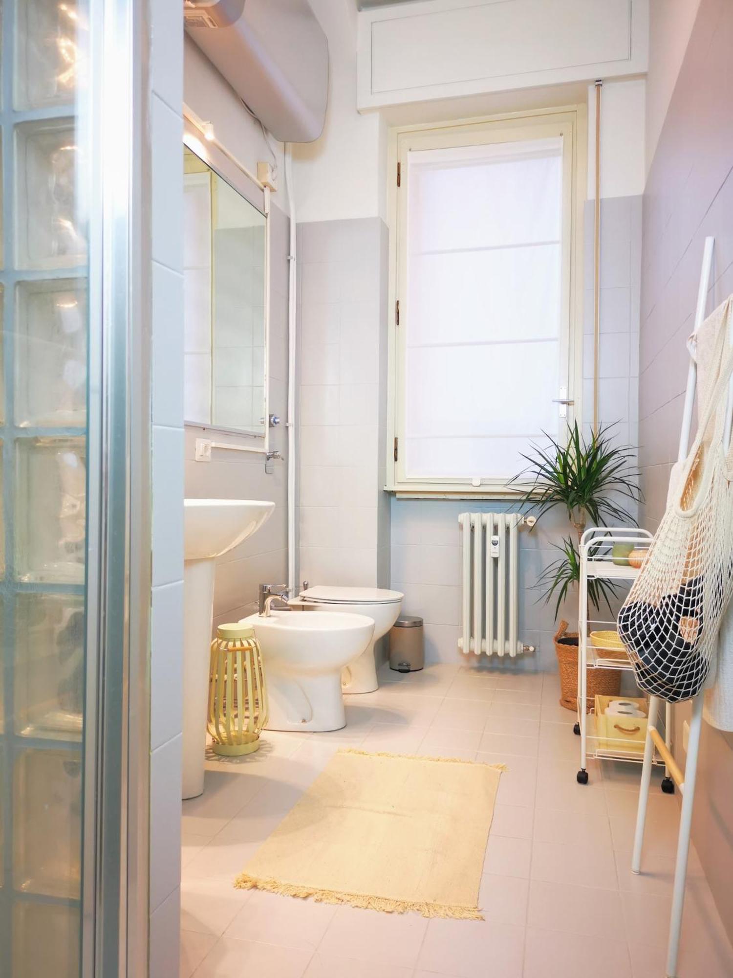 Spacious 50 Meters From The Metro Milan