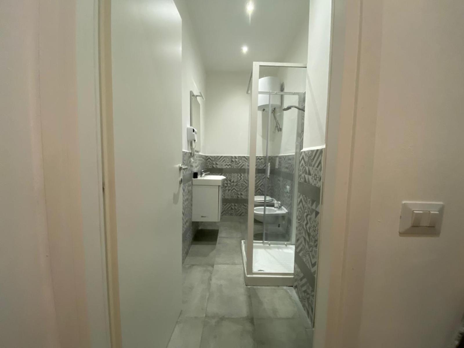 Apartment 5min Da Stazione Milan