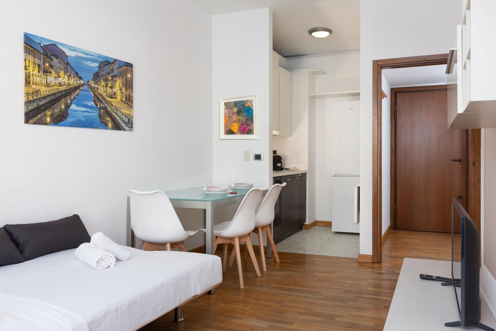 Navigli - New Exclusive House Milan