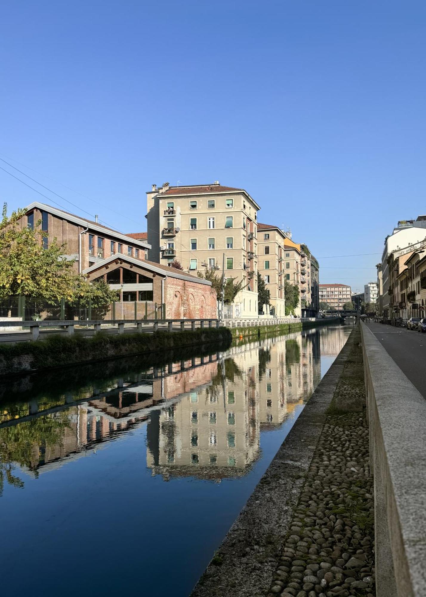 Navigli - New Exclusive House Apartment Milan