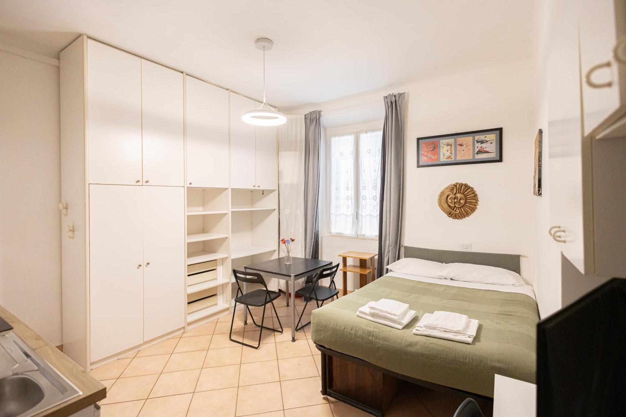 Loft In Zona Bocconi Apartment