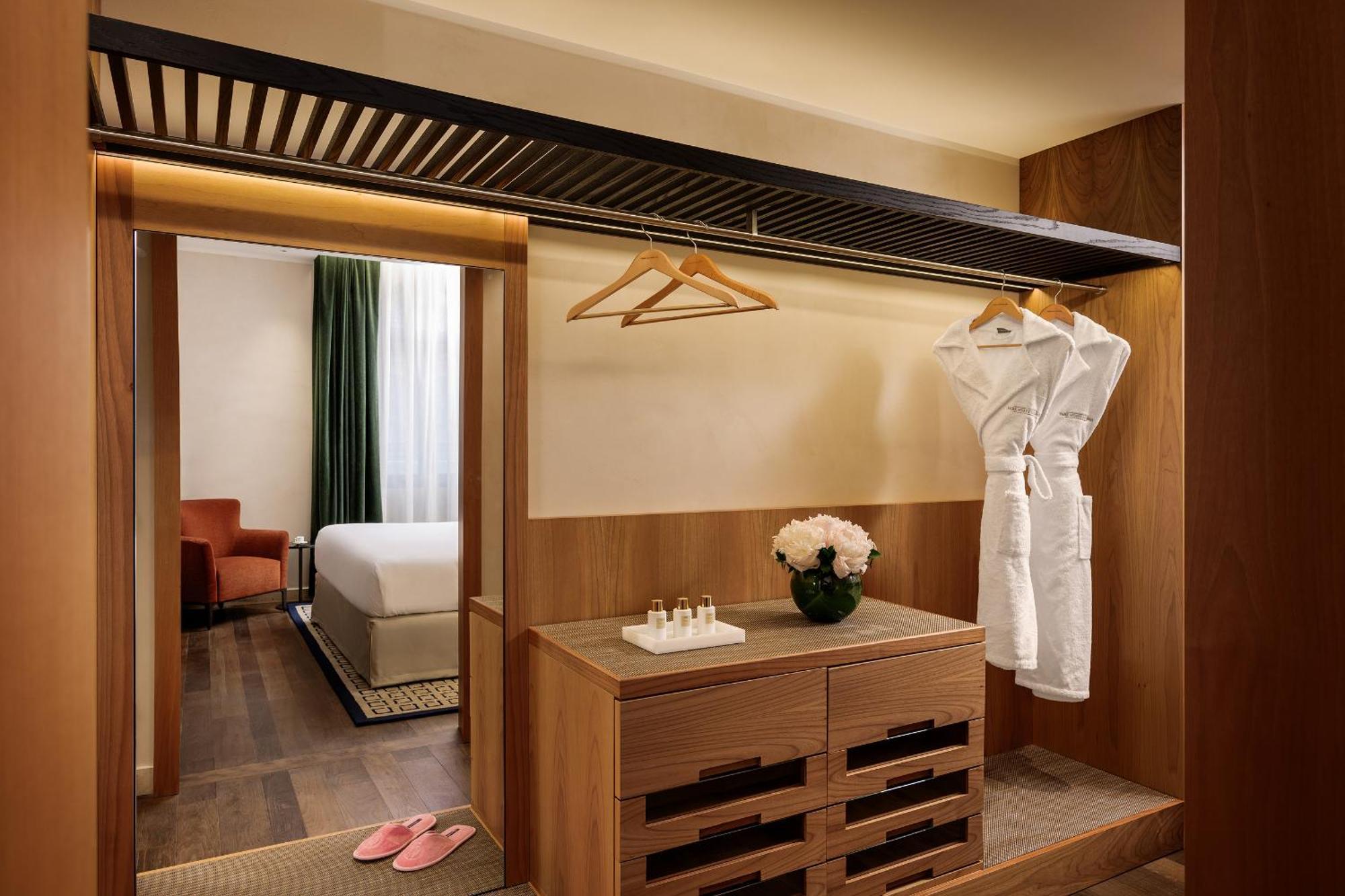Park Hyatt 5*