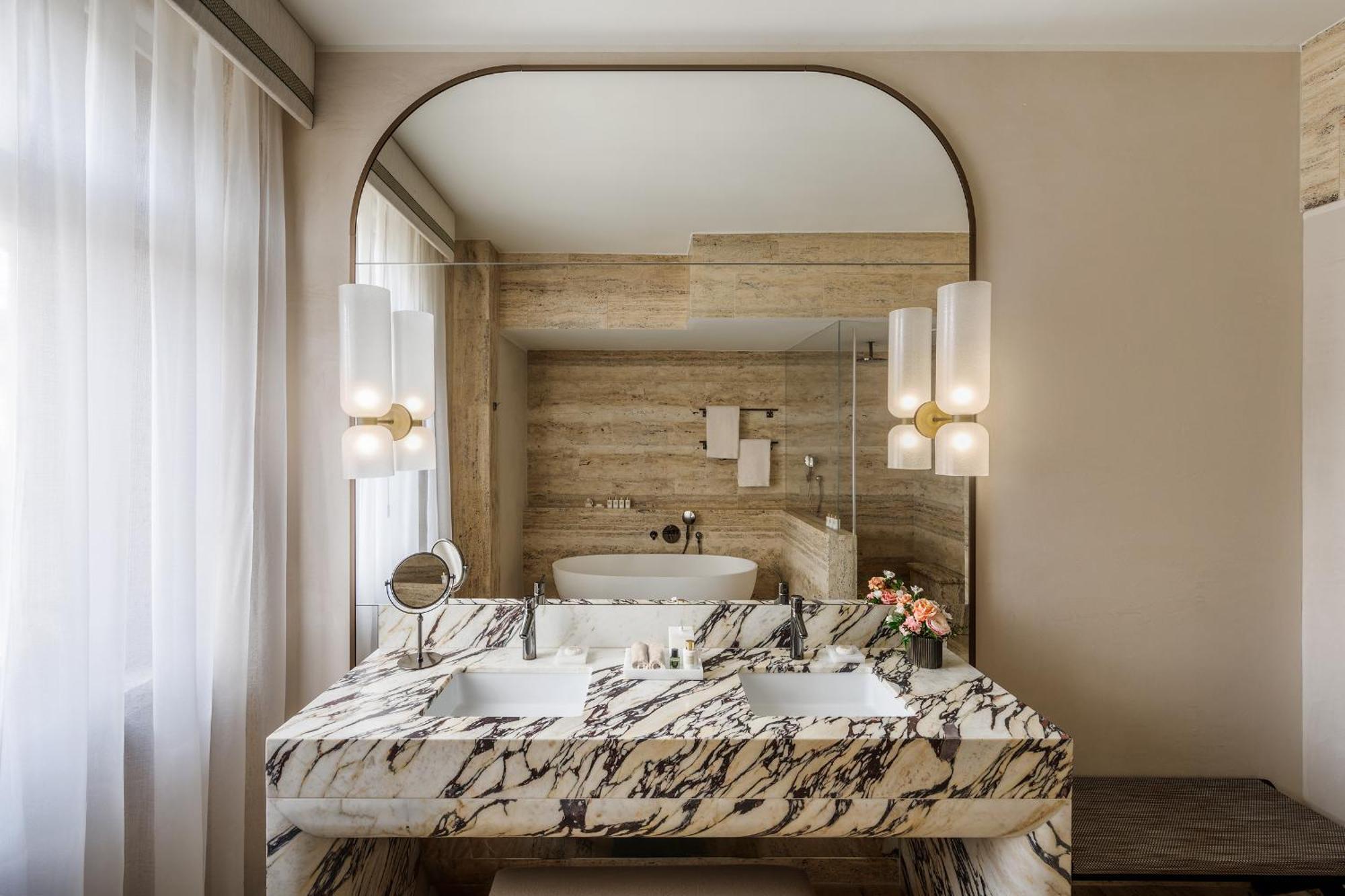 Park Hyatt 5*