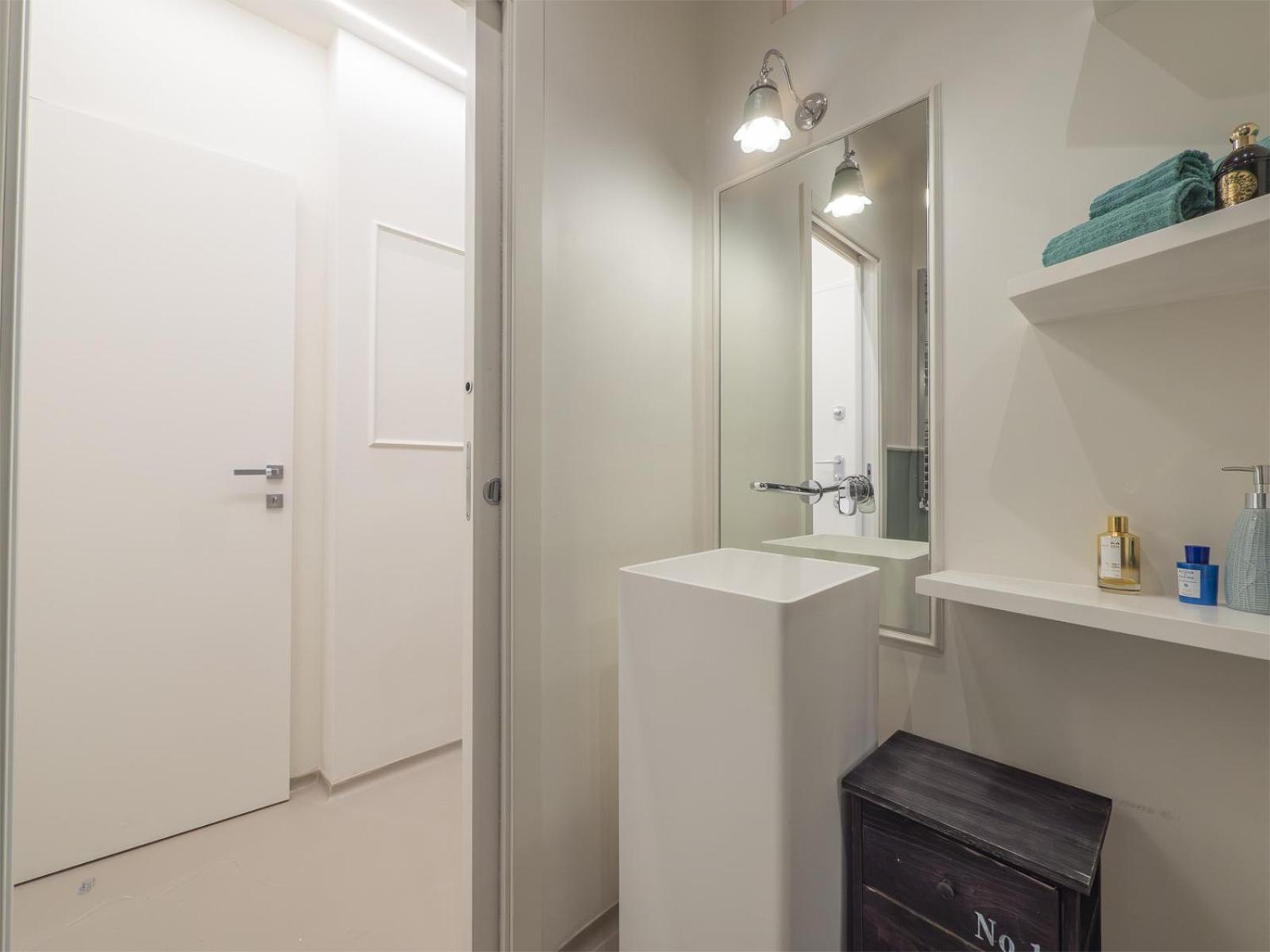 Modern & Cozy In Garibaldi - Brera Area By Rentopolis Apartment