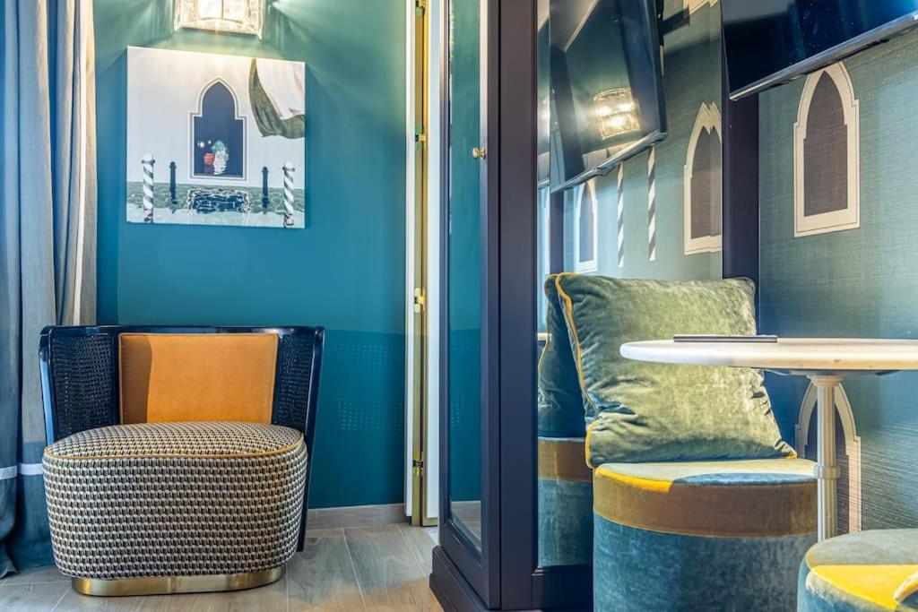 Apartment 2 Floor Near Duomo Milan