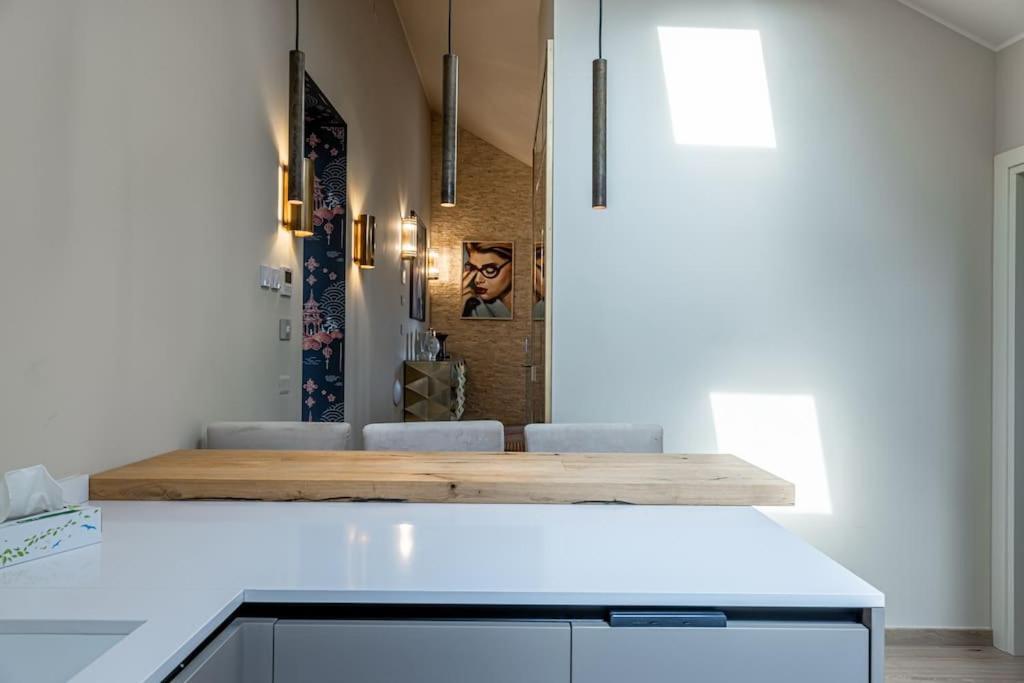 Apartment 2 Floor Near Duomo Milan