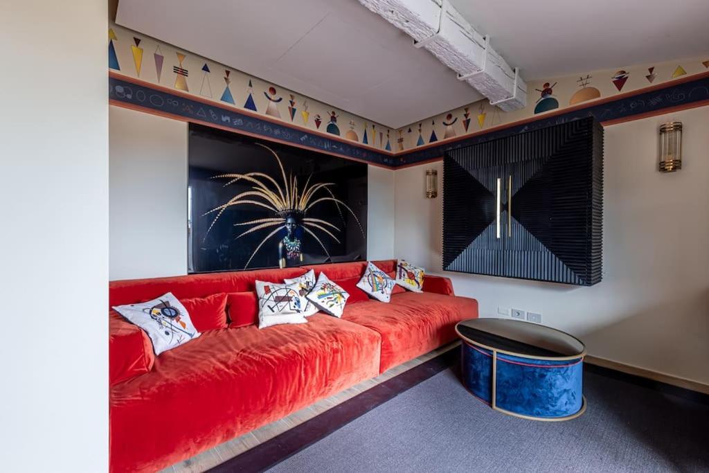 2 Floor Near Duomo Apartment Milan