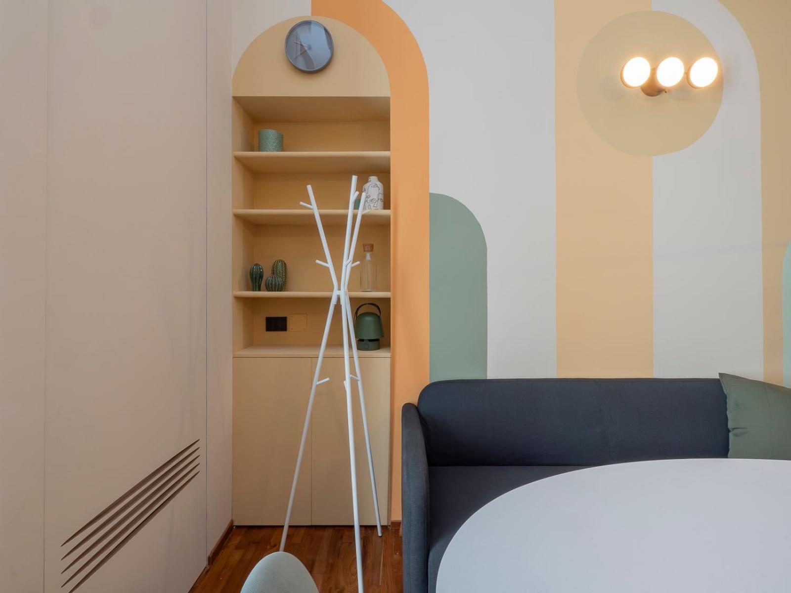 Xenia - Renovated Two-room In Sant'ambrogio * Milan