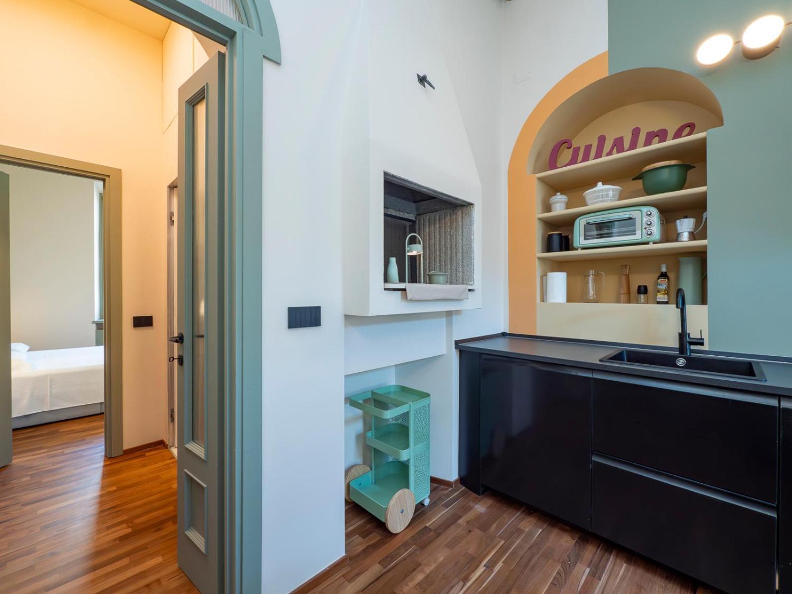 Xenia - Renovated Two-room In Sant'ambrogio Apartment *