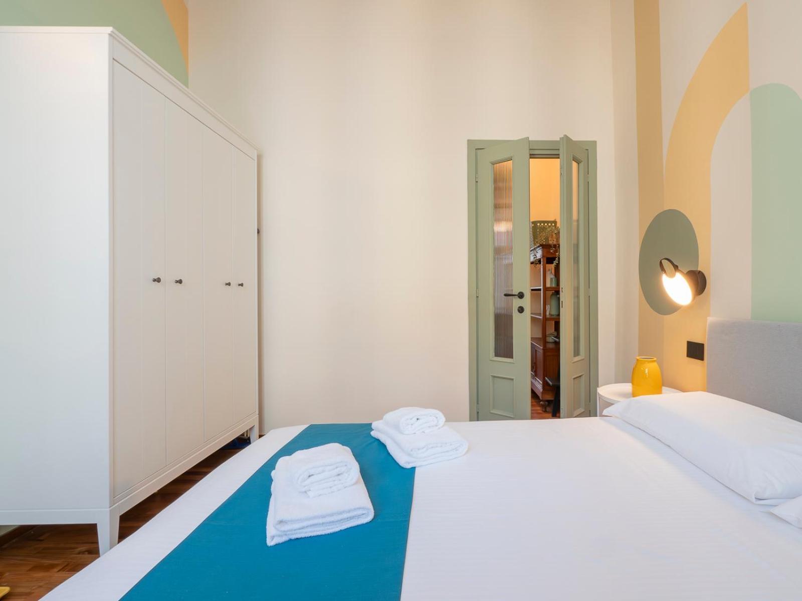Xenia - Renovated Two-room In Sant'ambrogio Apartment *