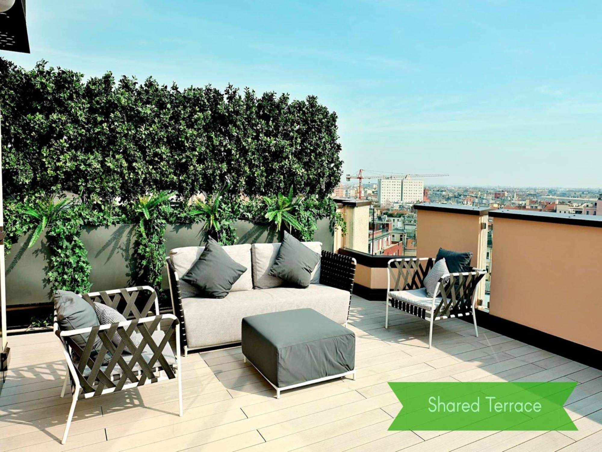 Apartment With Shared Terrace Milan