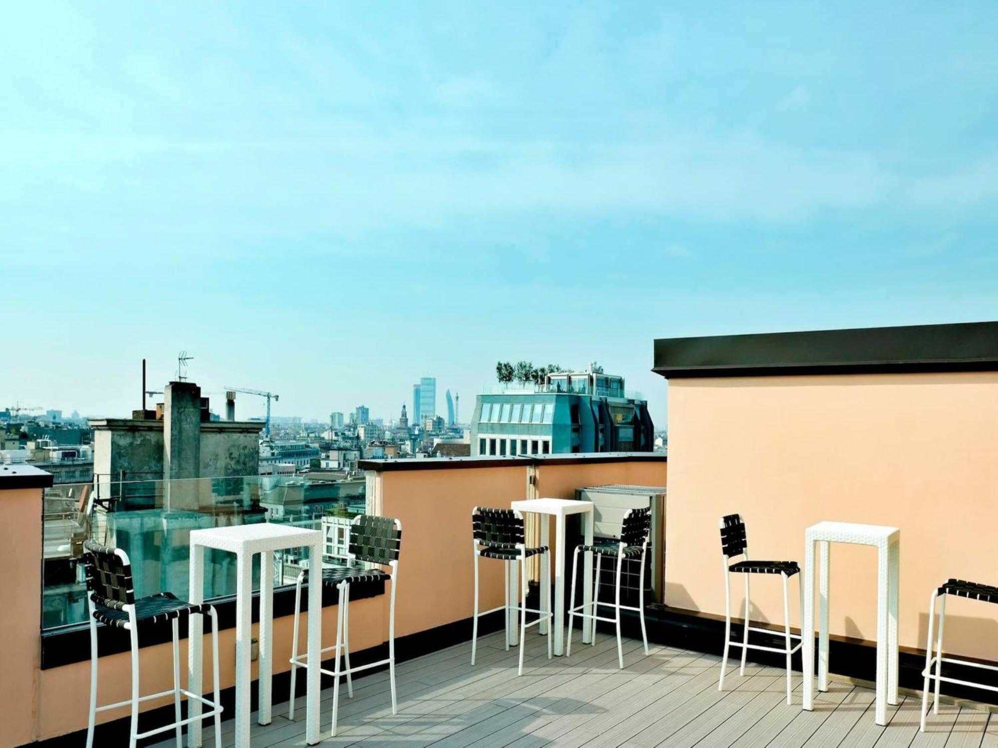 Apartment With Shared Terrace Milan