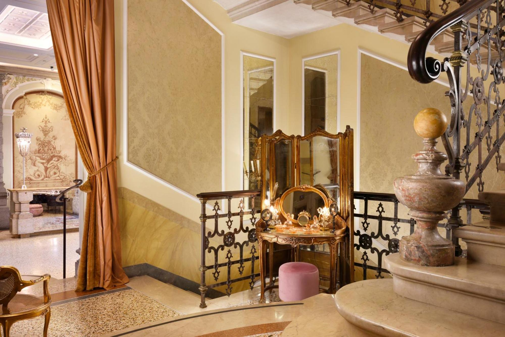 Hotel Chateau Monfort - Relais & Chateaux 5*